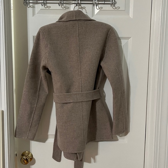 NWT Quince Double-Faced Merino Wool Draped Collar Short Wrap Coat in Oat Size XS - Picture 6 of 10